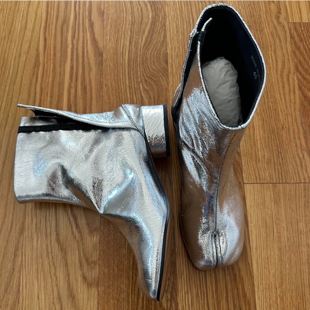 Maison Margiela Silver Tabis
